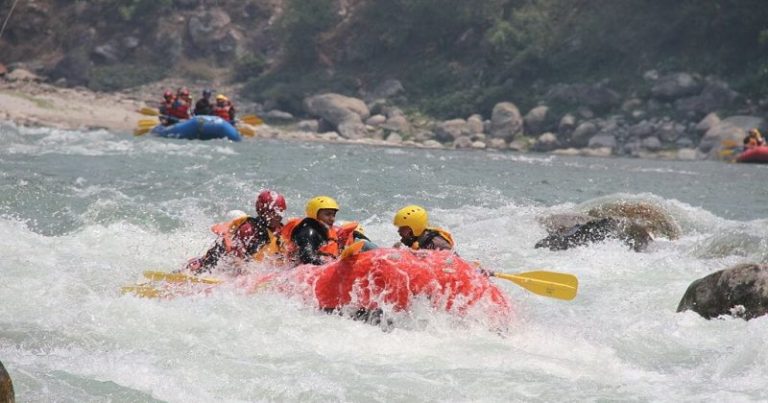 Bhote-koshi-River-Rafting-5-800×420